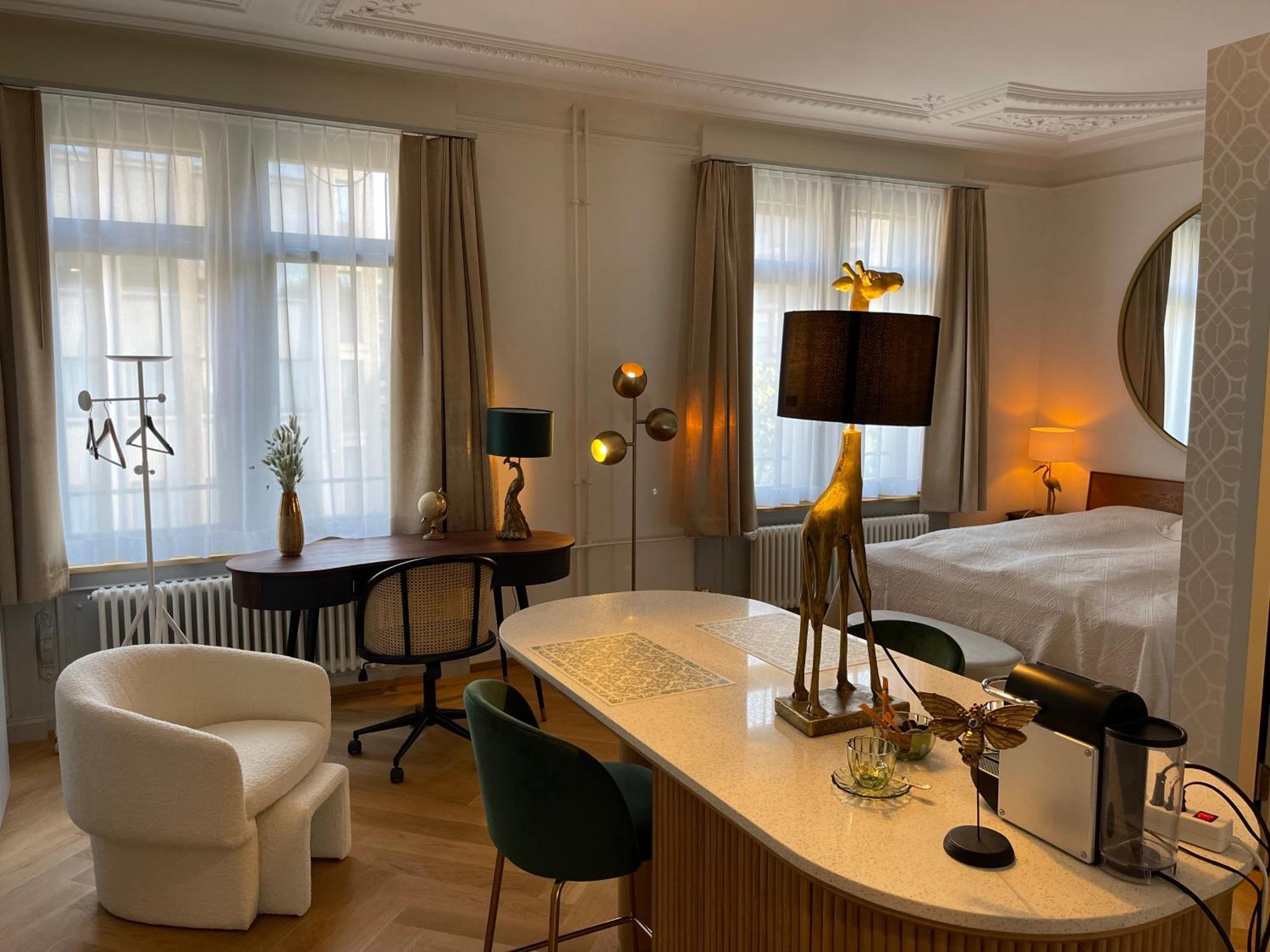 Exclusive One Room Apartment Next To Zuerich Main Station Buitenkant foto